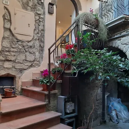 Gusto E Benessere Chic